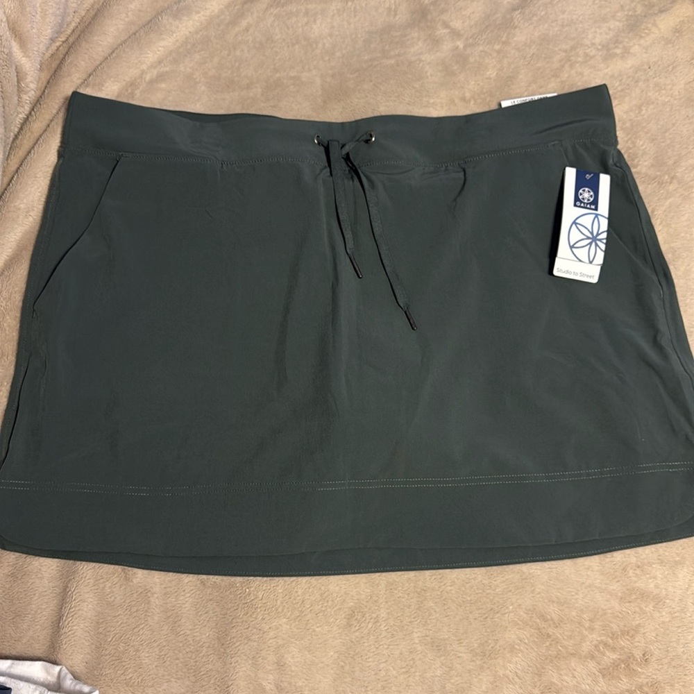 Women’s Skort XXL NWT